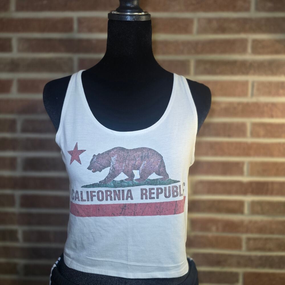 Bella + Canvas California Republic Flag Cropped Tank Top White Size M/L